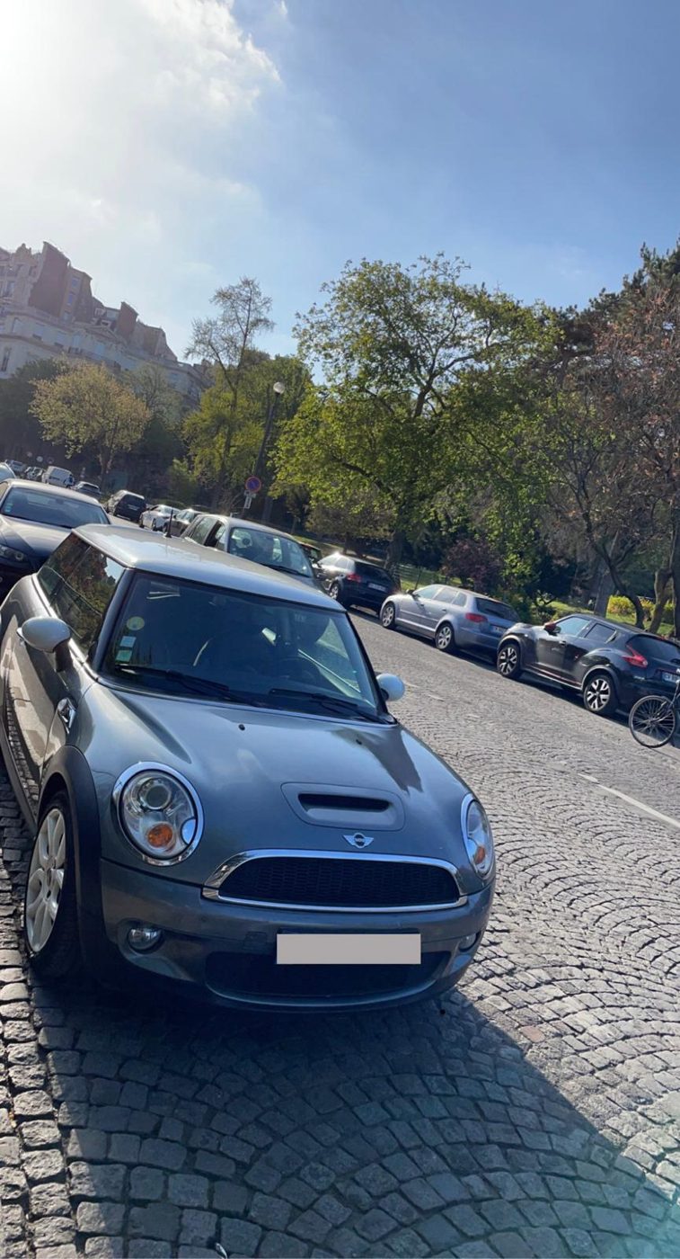 Carrosserie Mini Cooper S après réparation et peinture à Aubervilliers